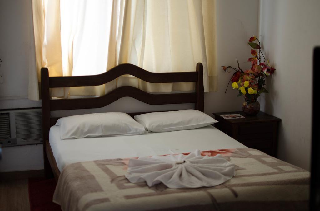 Hotel Nuar Betim Rum bild